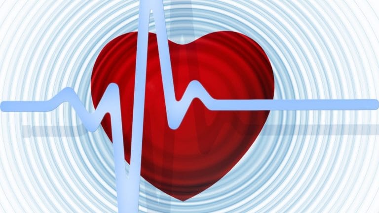 How COVID affects the heart, according to a cardiologist