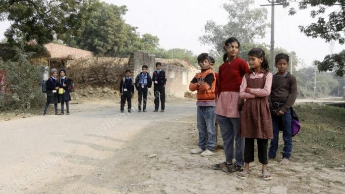 Children in Unnao |