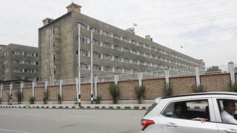 Jammu and Kashmir’s biannual Darbar Move is bleeding India. Must stop now