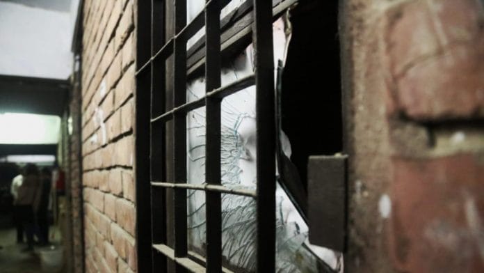 Window pane broken during Sunday's attack in JNU | Manisha Mondal | ThePrint