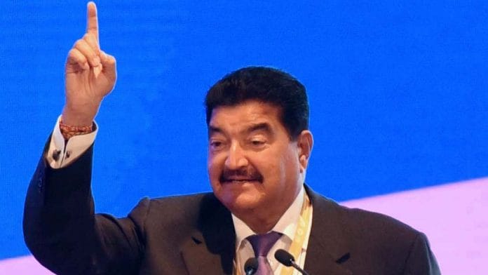 File photo of BR Shetty addressing a ceremony in Lucknow