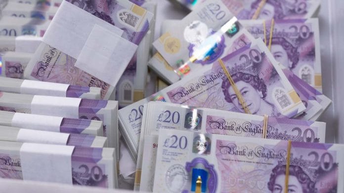 A golden visa to UK costs a minimum of £2 million | Jason Alden | Bloomberg File Photo