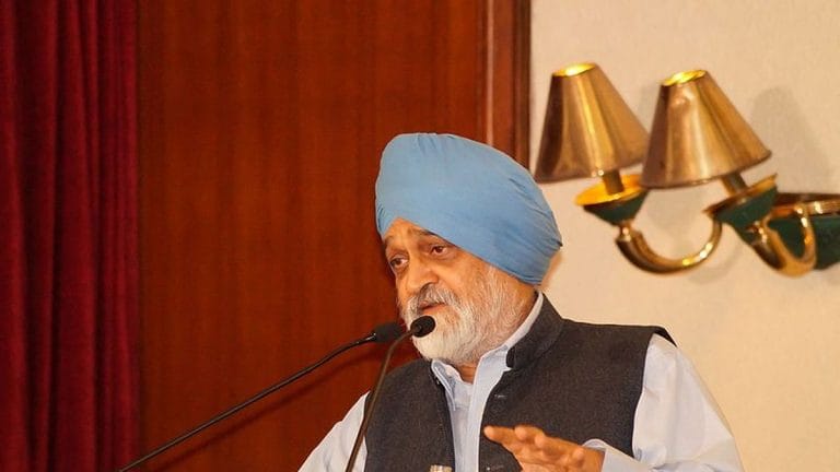 What Manmohan Singh said about quitting after Rahul Gandhi’s Ordinance act: Montek Ahluwalia