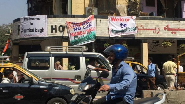 Over 400 protesters booked for Mumbai’s ‘Shaheen Bagh’, but participants say won’t budge