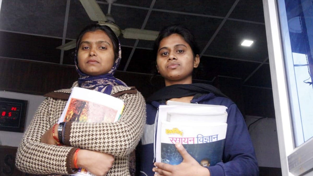 Rajni and Moni Chauhan, like thousands of other youngsters in UP, hope to realise their dreams by becoming civil servants. | Photo: Praveen Jain | ThePrint