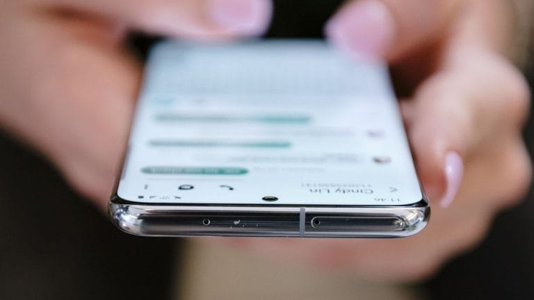 Apple, Google privacy rules restrict govts from collecting vital data from Covid tracing apps