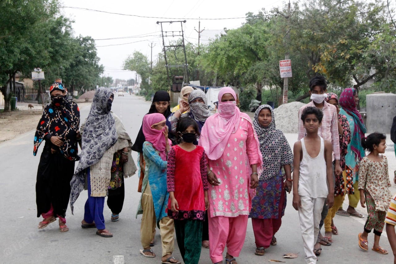 Shabana Khatoon with some women from her area, in Muradnagar | Praveen Jain | ThePrint