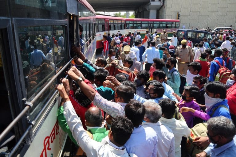 Migrant exodus crowds Page 1: Telegraph on demonetisation echoes, Mirror says rich worst-hit