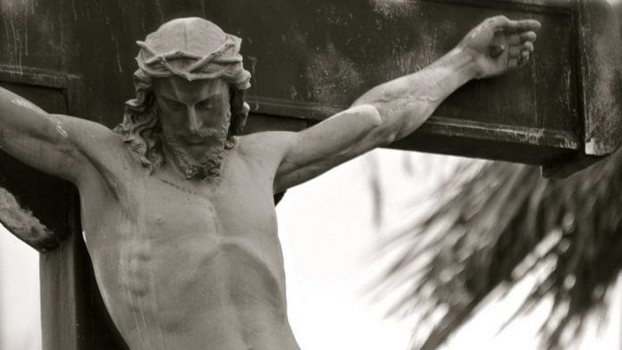 statue of jesus christ