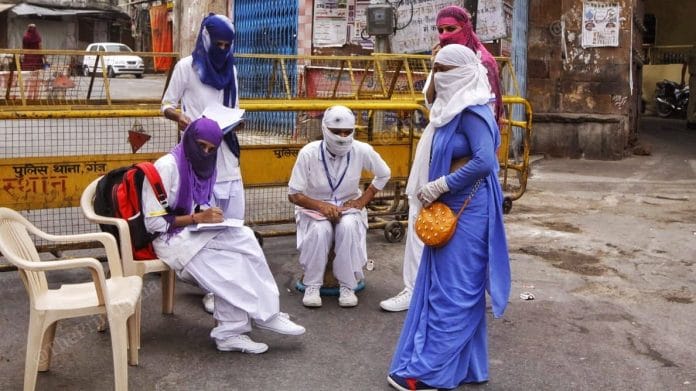 Health workers carry out a survey to track down Covid-19 cases in Ajmer during the lockdown | Praveen Jain | ThePrint