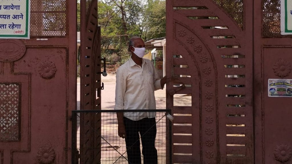 Mhow Naka burial ground in-charge Mubarik Hussain | Photo: Angana Chakrabarti | ThePrint