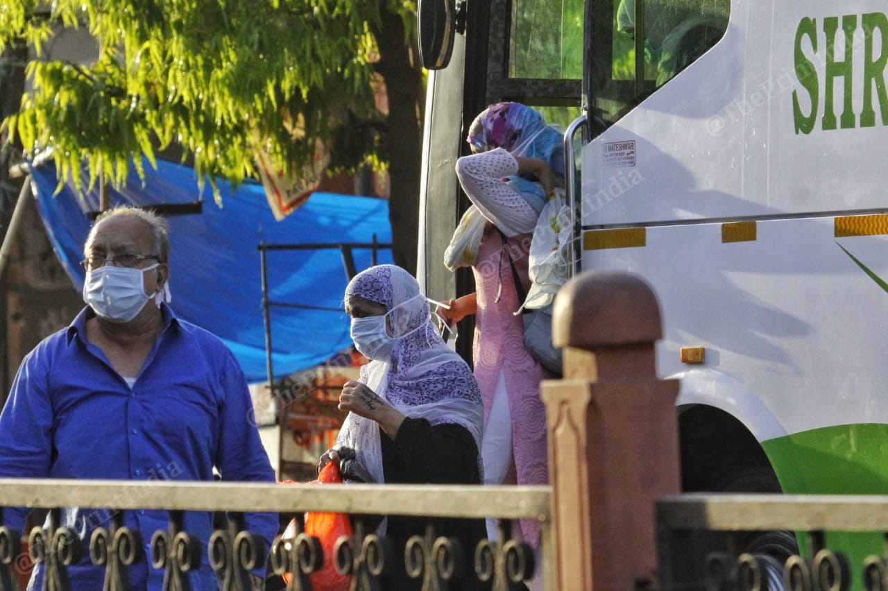 Ramganj's first batch of patients in isolation return home after testing negative for Covid-19. All were relatives of the man who first tested positive in the area. | Photo: Praveen Jain/ThePrint