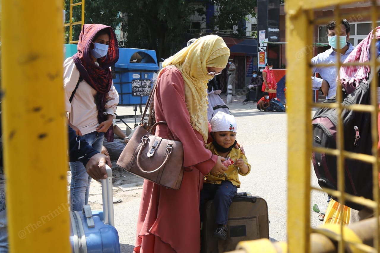 As precautionary measured passengers were asked to bring their own food, bed sheets and blankets for the journey| Photo | Suraj Singh Bisht | ThePrint 