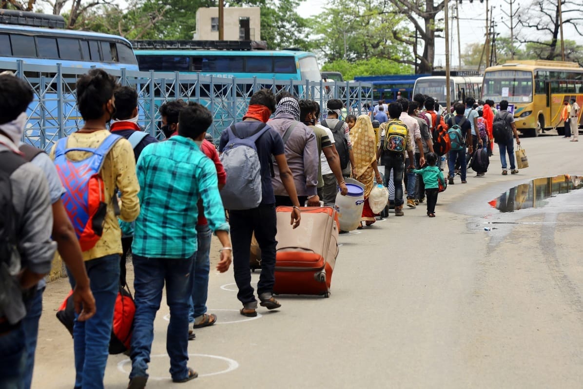 Workers head out in an orderly line| Photo: Suraj Singh Bisht | ThePrint