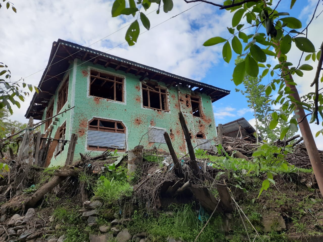 Saleema Begum's family home now stands testimony to the intensity of Saturday's gun battle | Azaan Javaid | ThePrint