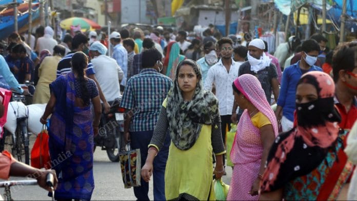 A crowded market in Patna on 6 May | Photo: Suraj Singh Bisht | ThePrint