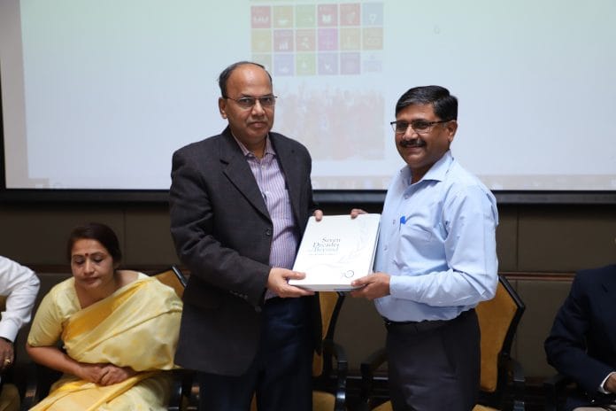 Karnataka Chief Secretary Vijay Bhaskar (left) at an UNDP event | Photo: @UNDP_India