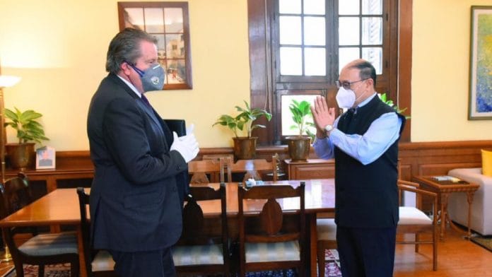 Foreign Secretary Harsh Vardhan Shringlat with Ambassador Nikolay Kudashev | Twitter