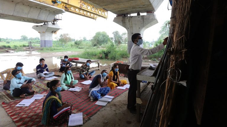 How India’s poor students are falling through the gaps as schools go digital