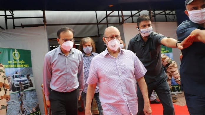 Delhi LG Anil Baijal inaugurated the Sardar Patel Covid care centre in Delhi Sunday. | ANI