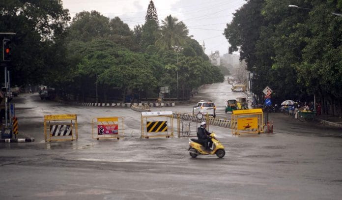 A deserted thoroughfare in Bengaluru amid fresh lockdown restrictions imposed last week | ANI