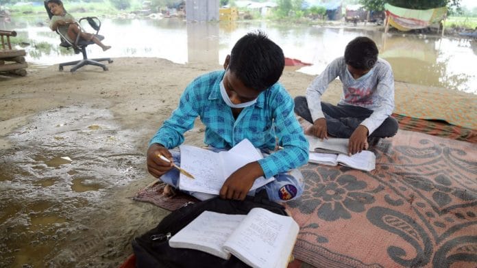There are more than 20 students in one session | Photo: Suraj Singh Bisht | ThePrint