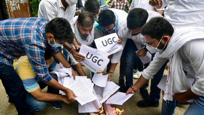 NSUI members protest after MHA permitted university exams to be conducted, in New Delhi on 7 July 2020 | Manvender Vashist | PTI