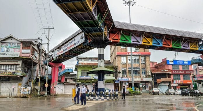 Traffic cops along with other police personnel were deployed in almost every intersection to check oncoming vehicles | Photo: Yimkumla Longkumer | ThePrint