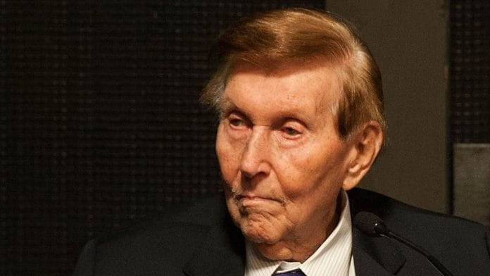 Sumner Redstone | Photographer: Valerie Macon | Bloomberg via Getty Images