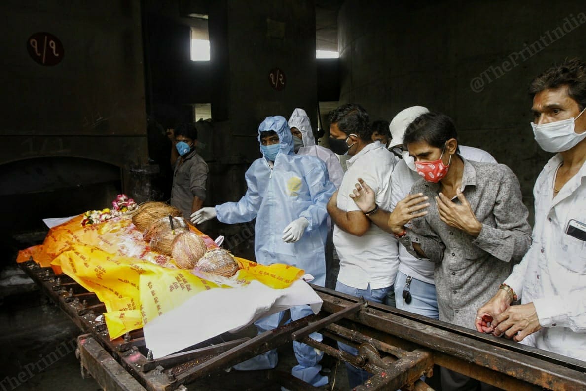 Abdul ensures each rite and ritual is performed with dignity and that the deceased are paid every last respect | Praveen Jain | ThePrint 