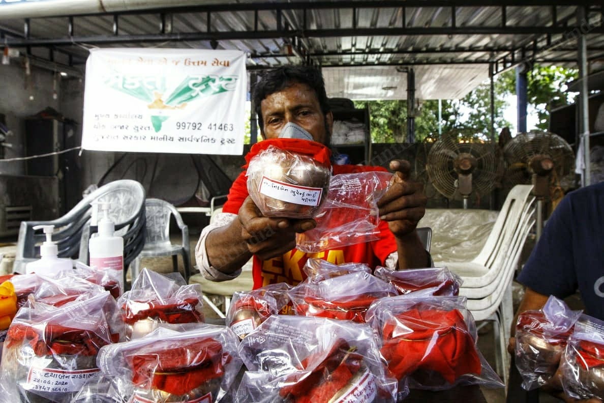 Since the pandemic struck India, Abdul Malbari has cremated and buried hundreds of victims of the virus. He is known as Laawaaris laashon ka dost Abdul Malbari (Abdul Malbari, friend of unclaimed bodies) in Surat | Praveen Jain | ThePrint