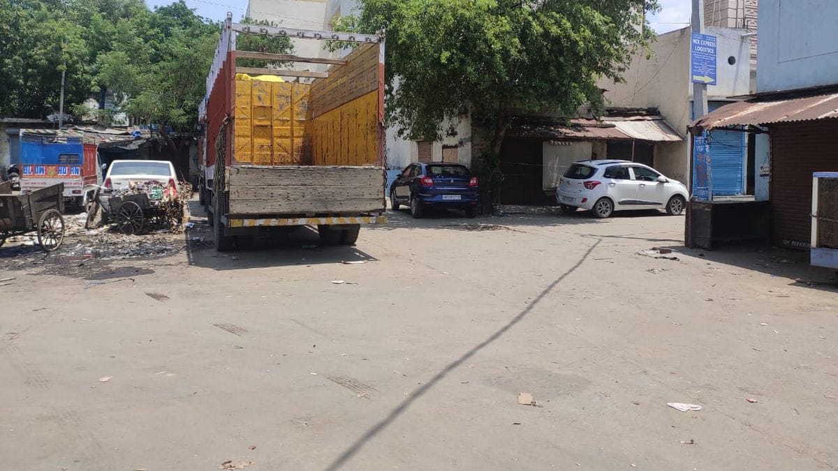 The spot where Lukman was attacked by a group of men Friday | Photo: Simrin Sirur | ThePrint