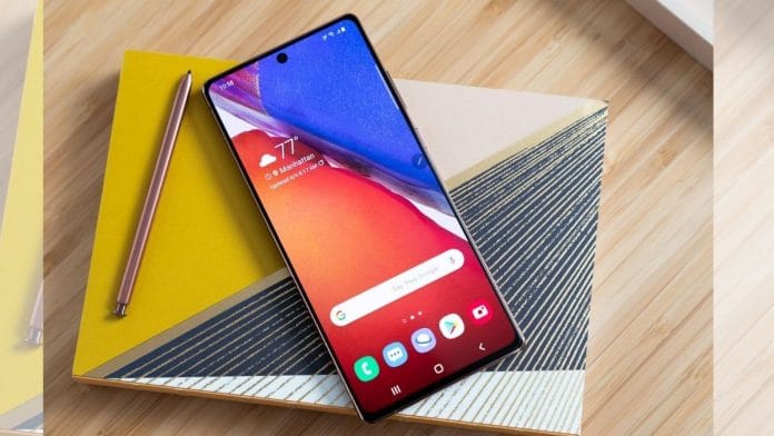 A Samsung Galaxy Note 20 Ultra smartphone | Bloomberg