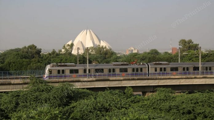 Metro on Violet line | Photo: Suraj Singh Bisht | ThePrint