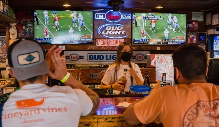 College students’ irresponsible partying, bar visits adding to US Covid burden