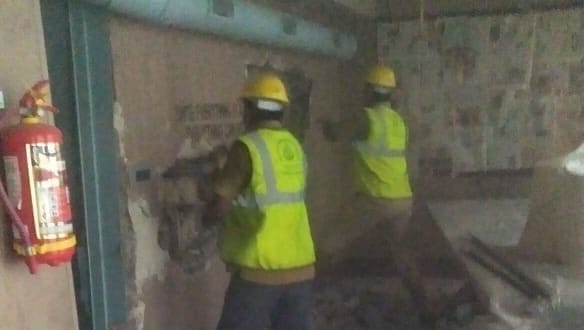 BMC demolishing actor Kangana Ranaut's Mumbai bungalow | Twitter