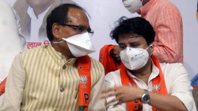 Madhya Pradesh Chief Minister Shivraj Singh Chouhan and fellow BJP leader Jyotiraditya Scindia | Photo: ANI