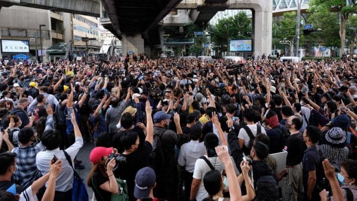 Thousands of protesters take part in a demonstration in Bangkok (file photo) | Twitter | @joshuawongcf