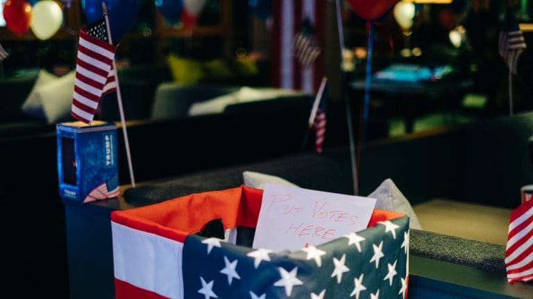 Fake news hub from 2016 US election thriving again, reports find