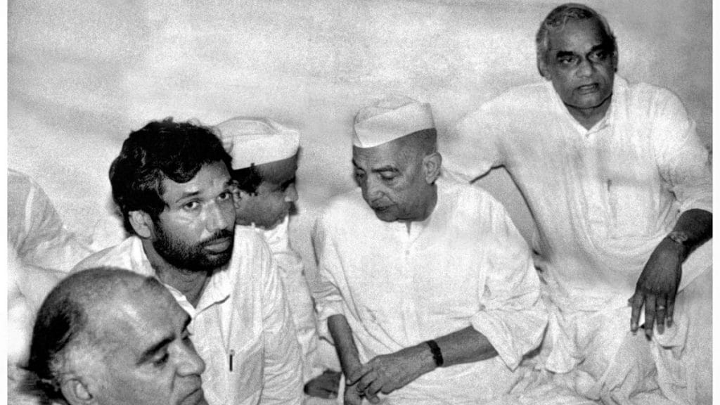 From left to right: Former party members of Janata Party (Secular) Ram Vilas Paswan, former PMs Chaudhary Charan Singh and Atal Bihari Vajpayee | Photo: Praveen Jain