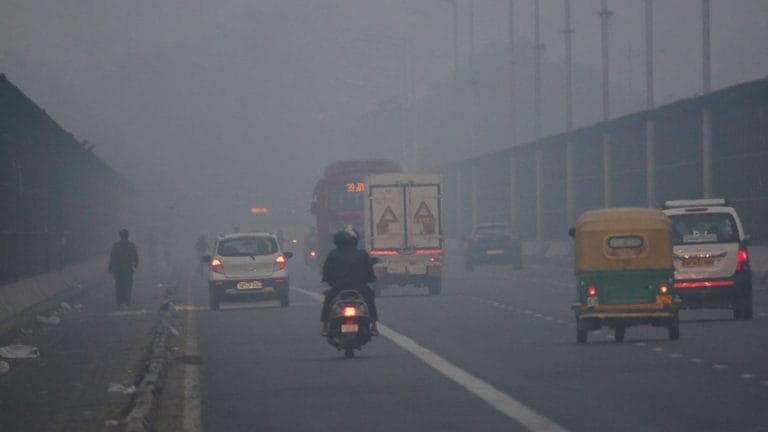 Toxic smog that reduces lifespan to persist in India till March — climate change service