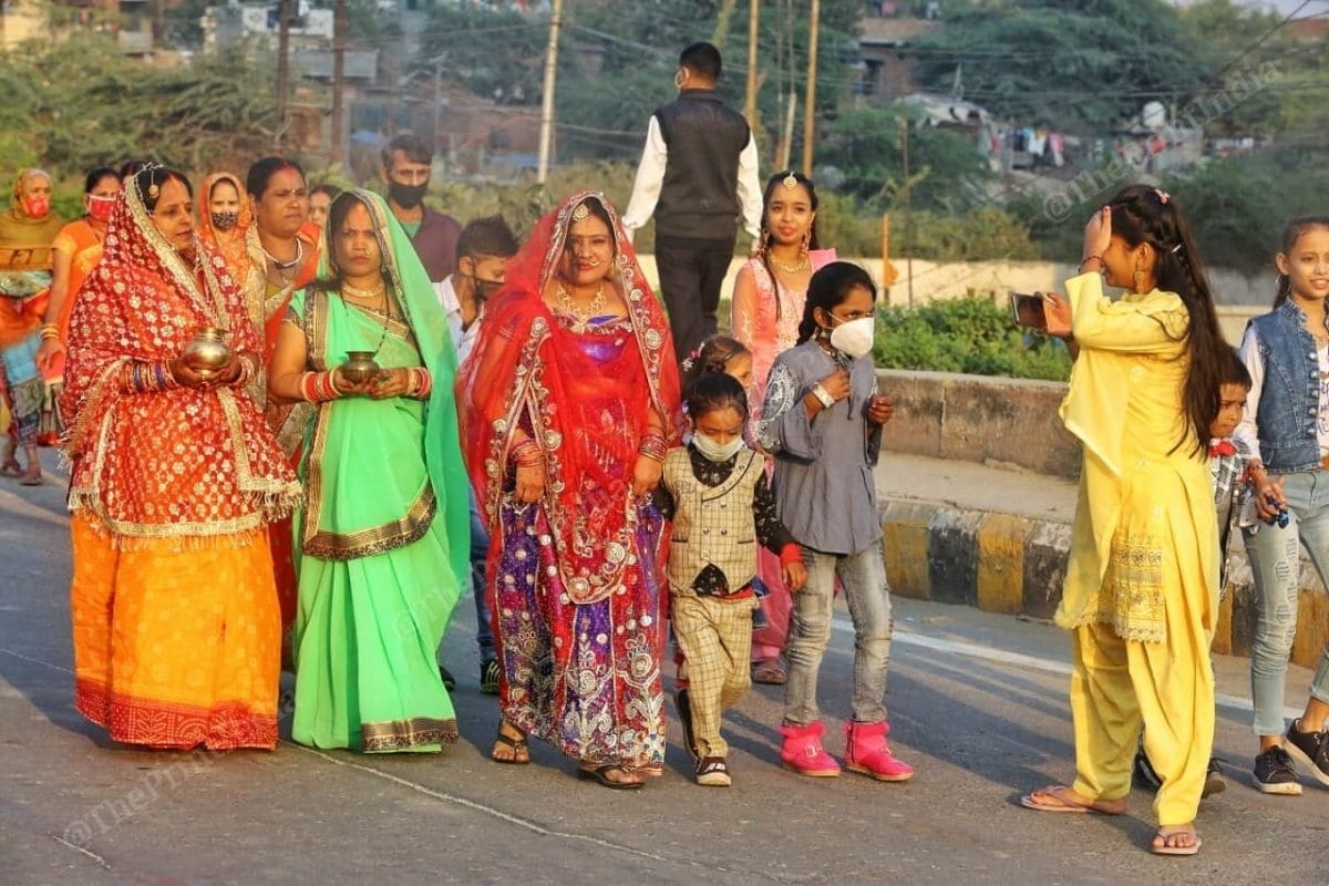 People came in huge crowd to offer their prayers | Photo: Praveen Jain | ThePrint