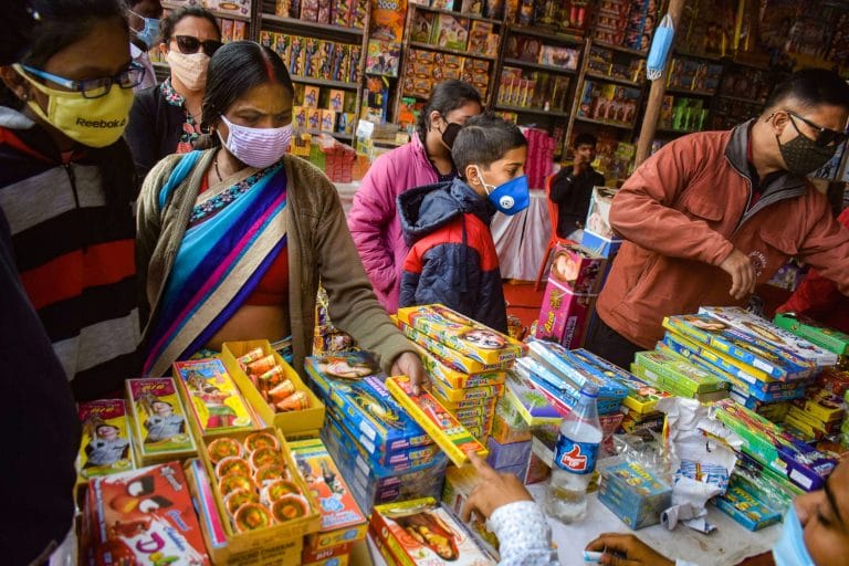 Indian economy shows more signs of recovery as festive season kicks off