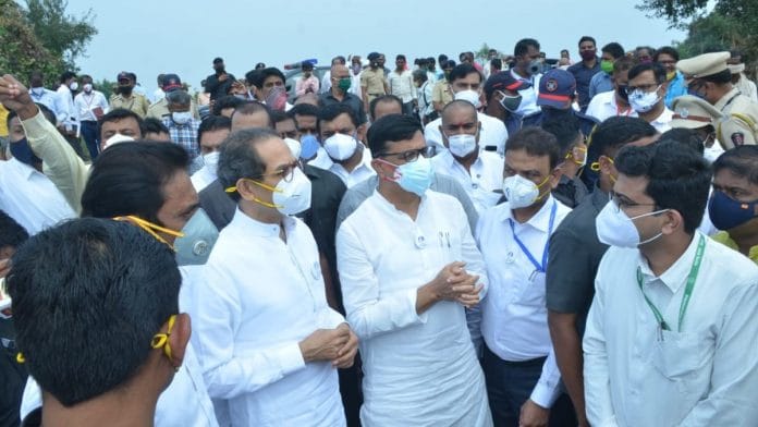 File image of Maharashtra CM Uddhav Thackeray with state Congress chief Balasaheb Thorat | Twitter | @bb_thorat