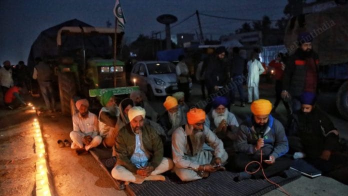 Farmers protest at the Haryana-Delhi border at Singhu | Photo: Manisha Mondal | ThePrint
