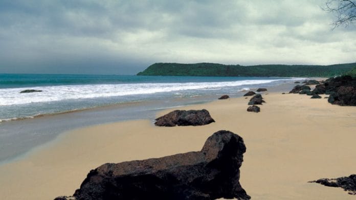 Vengurla beach in Maharashtra | www.maharashtratourism.gov.in/