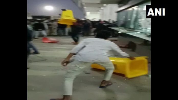 Vandalism by workers at Wistron Corporation's manufacturing unit in Kolar, Karnataka on 1 December 2020| Twitter/ANI