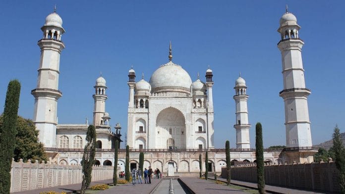 (Representational image) The Bibi Ka Maqbara, a 17th century Mughal-era monument in Aurangabad | wikimedia commons