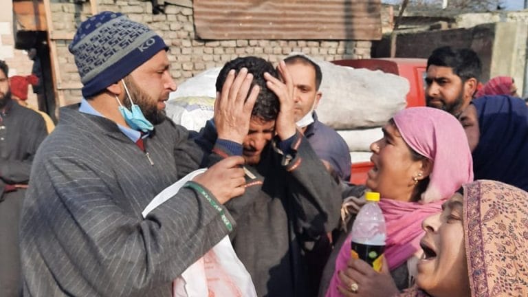 Family of youth killed in Srinagar encounter holds rally after cops say militancy link proved