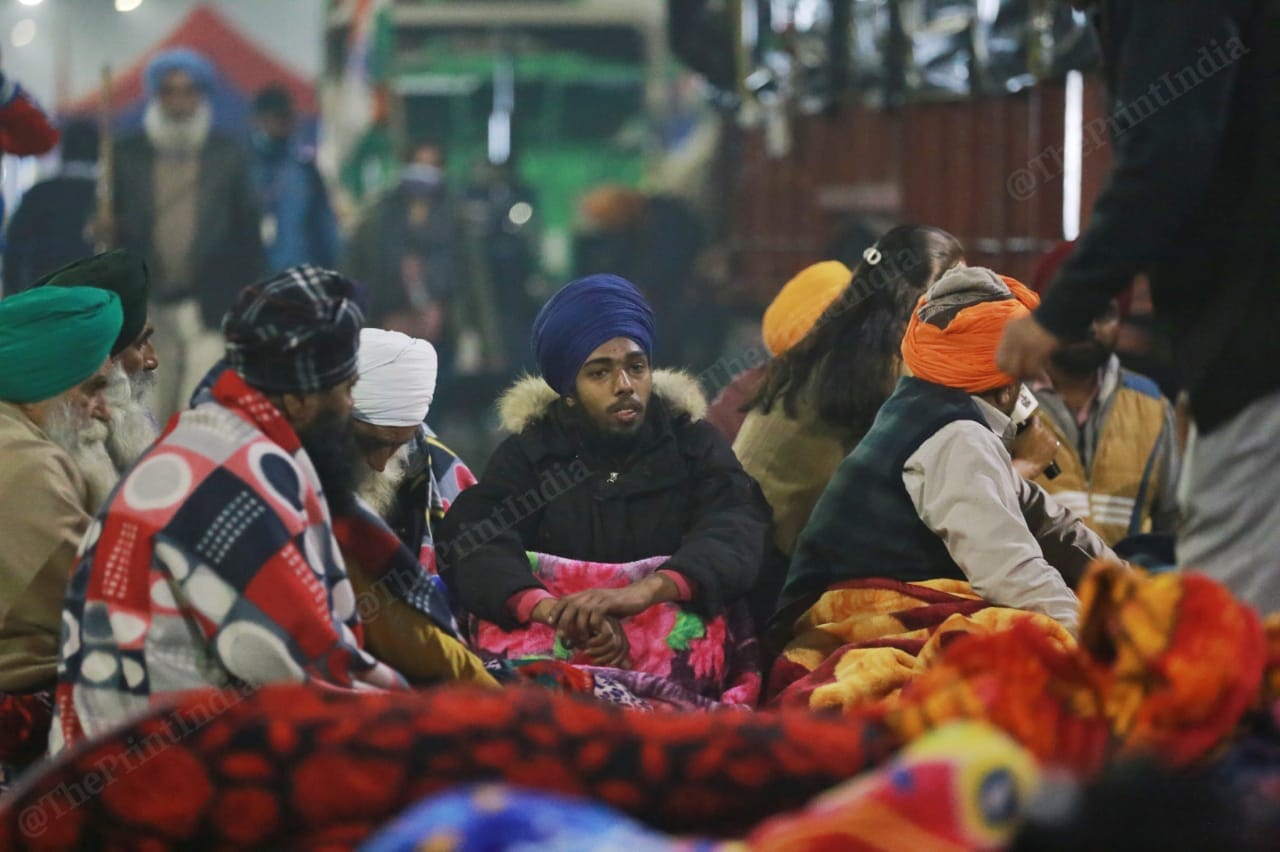 At Ghazipur border protestors are fighting back | Photo: Manisha Mondal | ThePrint